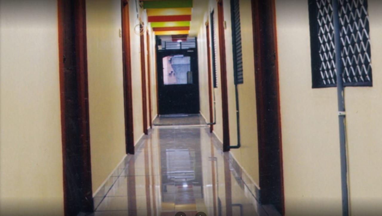 Divya Lodge Hajdarabad Zewnętrze zdjęcie