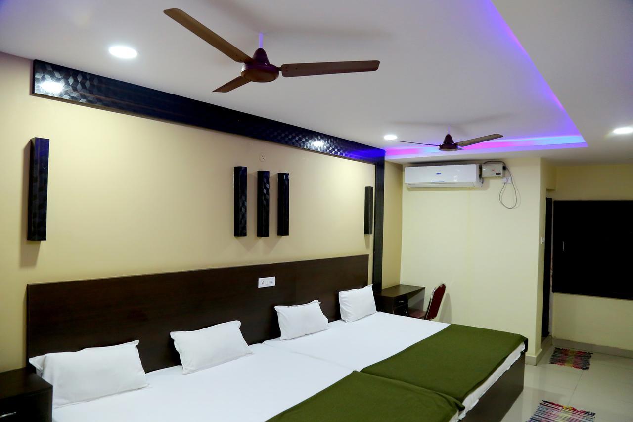 Divya Lodge Hajdarabad Zewnętrze zdjęcie