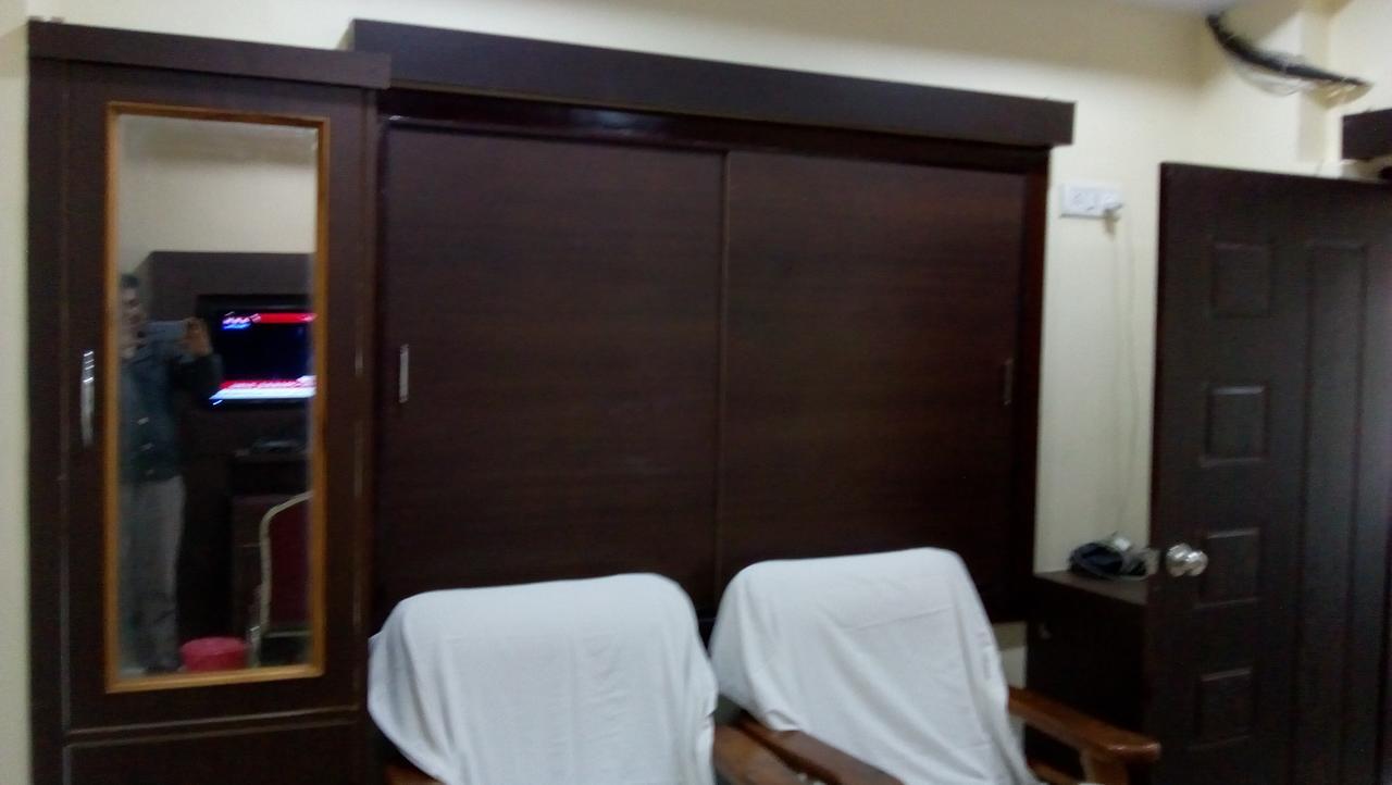 Divya Lodge Hajdarabad Zewnętrze zdjęcie